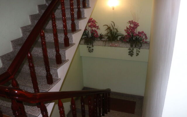 Kim Long Hotel