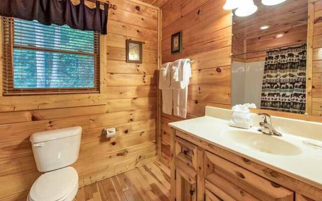 Makin Memories - Two Bedroom Cabin