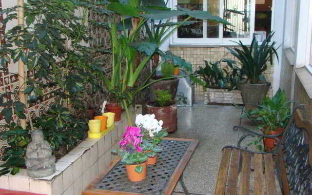 Petit Recoleta Hostel