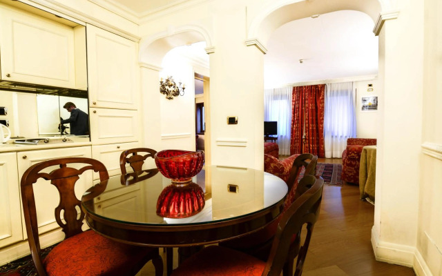 Torre dell'Orologio Suites