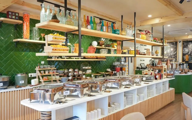 Bloom Boutique - Rishikesh Hills