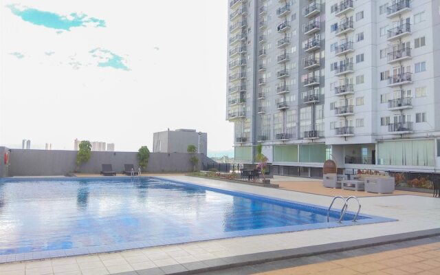 Good Deal And Homey Studio At Park View Condominium