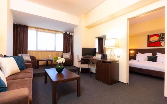 Terra Clinique Hotel