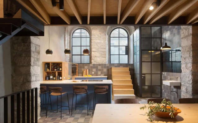 Vincent House