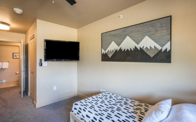 First Tracks 3301 By Redawning