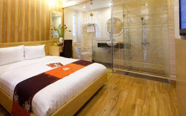 Tu Linh Palace Hotel