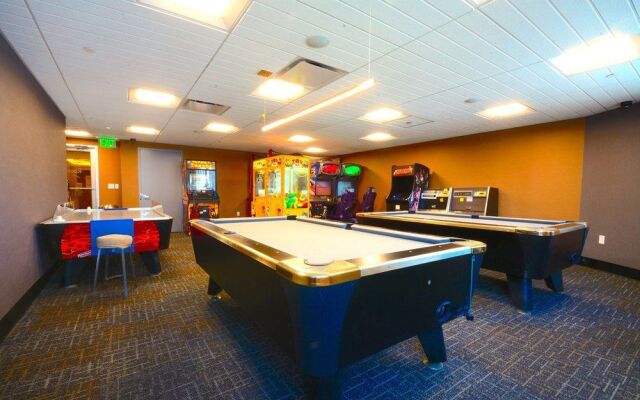 Atlantic Palace Suites
