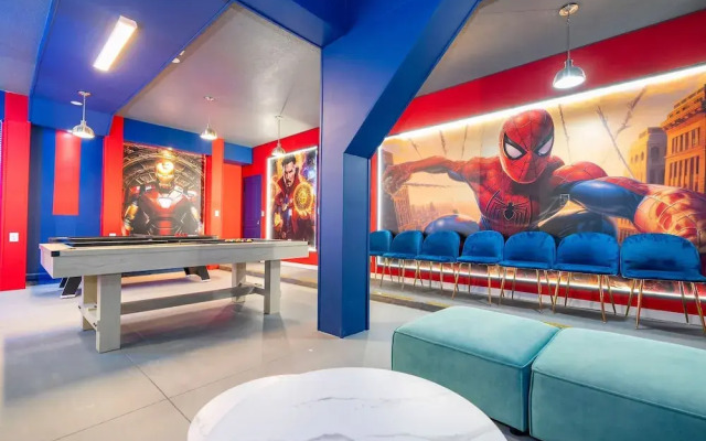 Stunning 15 Suites Close to Disney