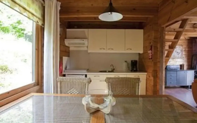 Forestside Chalet With Charm