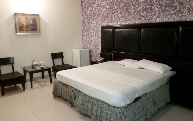 New Look Hotel
