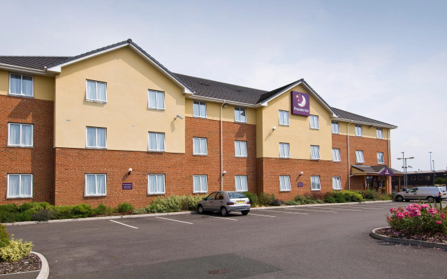 Premier Inn Swindon Central