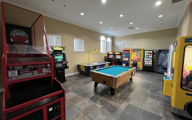 Create Lasting Magical Memories! Resort Home for 8