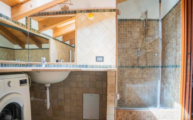 042 - Attico delle Pesche 10 minuti Mare, RISTRUTTURATO