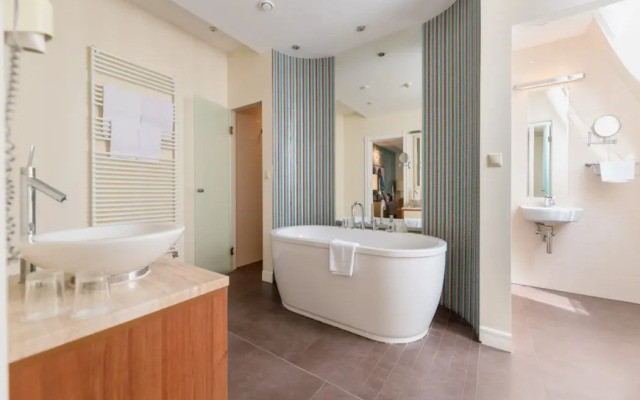La Prima Fashion Hotel