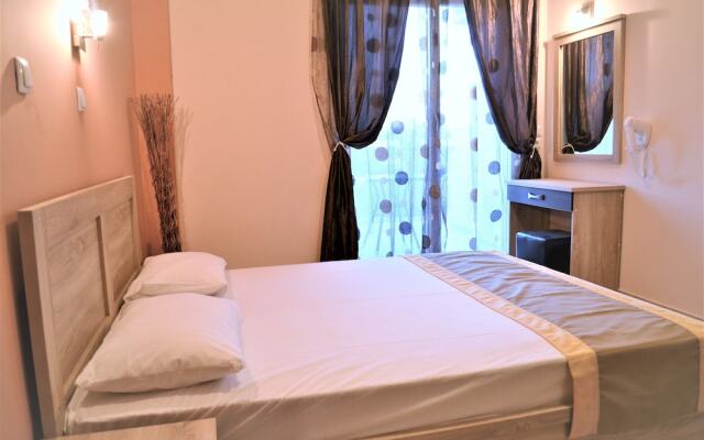 Thassos Grand Villas Apartments &Studios