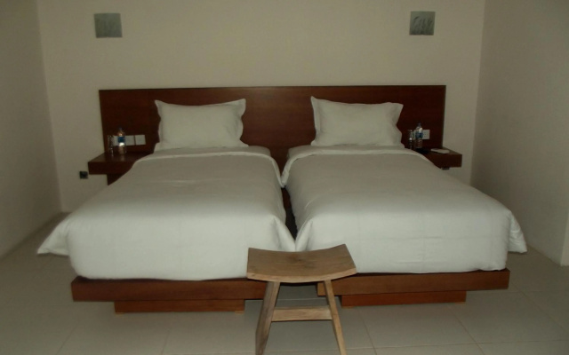 L Bajo Hotel – Guest Rooms – Labuan Bajo