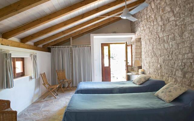 Paxos' Villa - Pool & AC