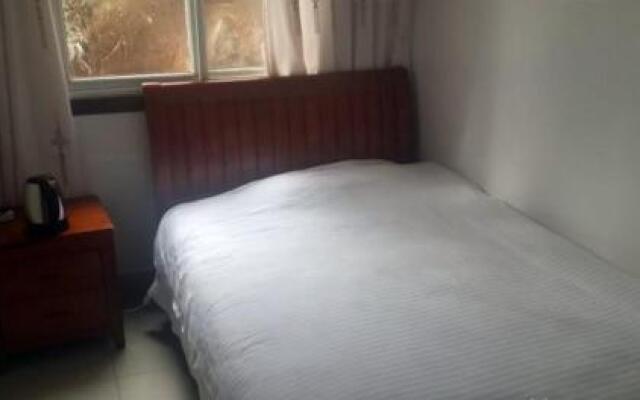 Hengyang Yuepin Lodge