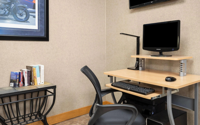 Days Inn by Wyndham Spearfish