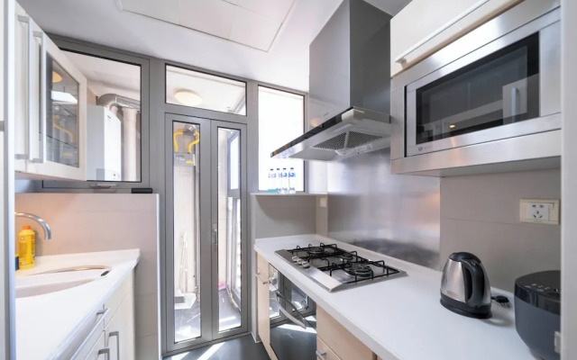 Tyms Comfortable 2BR 1BA Apt Xujiahui