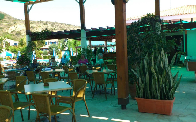 Hylatio Tourist Village