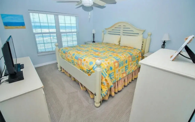 Point East 301