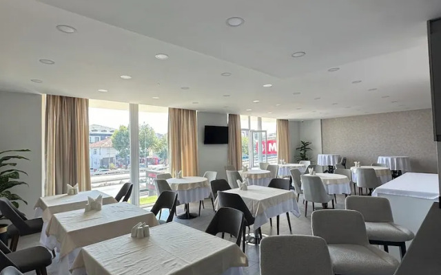 Monera Hotel & Spa