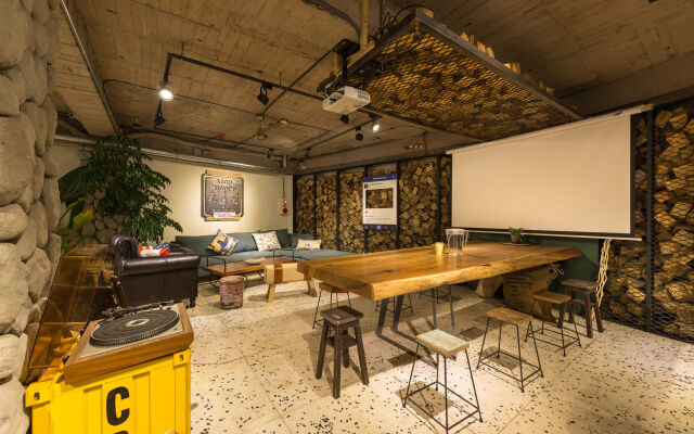 Beimen Wow Poshtel - Hostel