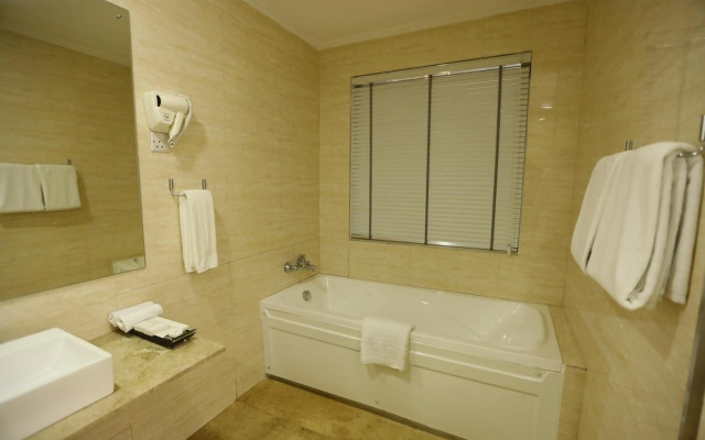 PrideInn Plaza Nairobi Airport