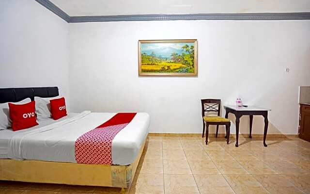 OYO 91390 Kost Grand Royal Elite