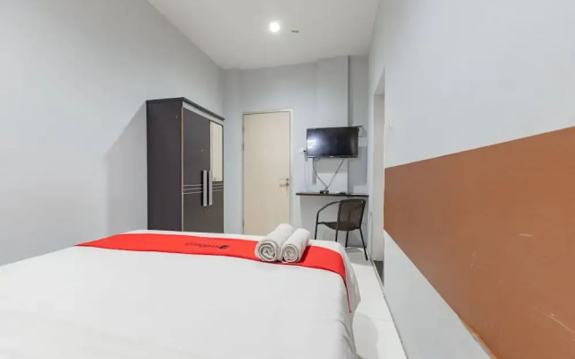 RedDoorz @ Pelajar Pejuang 3