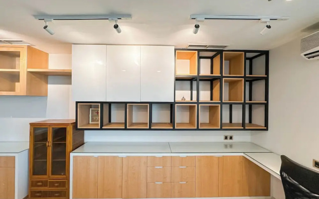 Spacious And Strategic Location 3Br At Kondominium Regensi Apartment