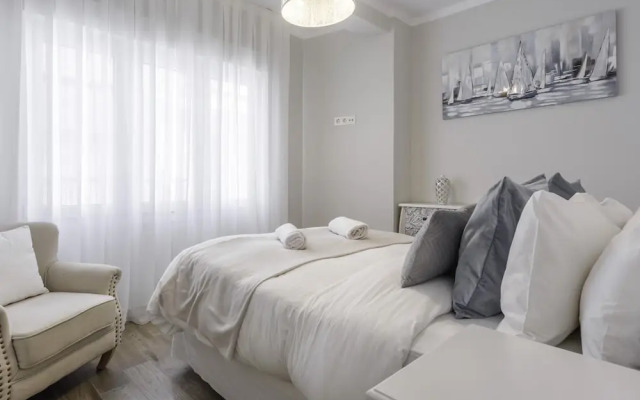 Sitges Centre Mediterranean House 5 Bedroom