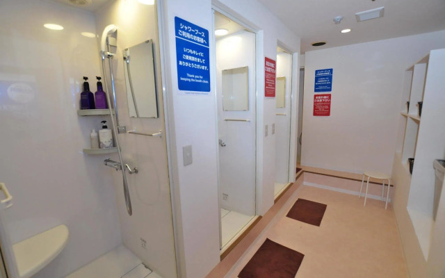 Men's only Capsule Hotel Asahi Plaza Shinsaibashi