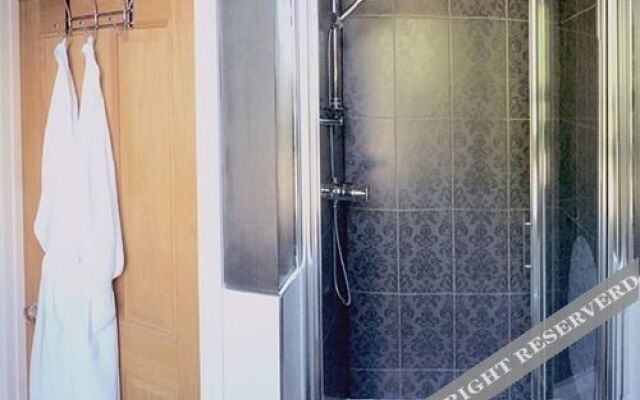 The Everlook Guest House and B&B