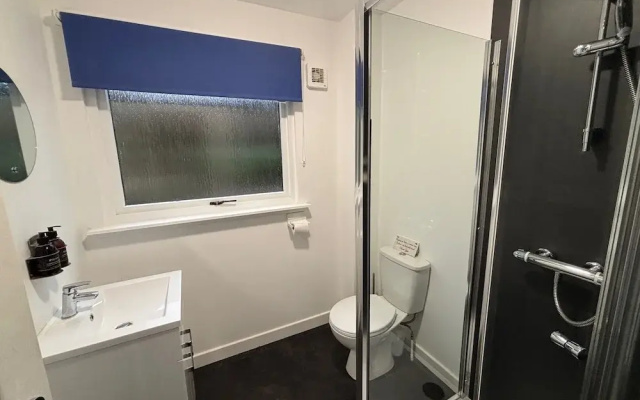 Burnbank Lodges