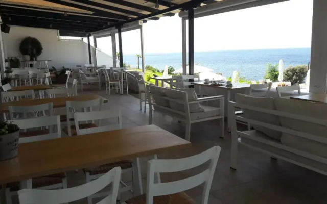 Samothraki Beach Apartments and Suites Hotel