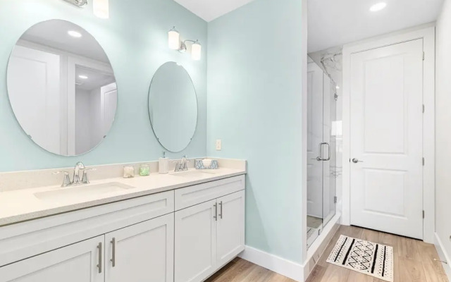 The Harbor Condo 308 - Premier