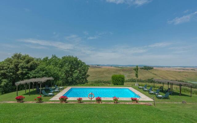 Appartamenti Villa e Fattoria di Radi Siena