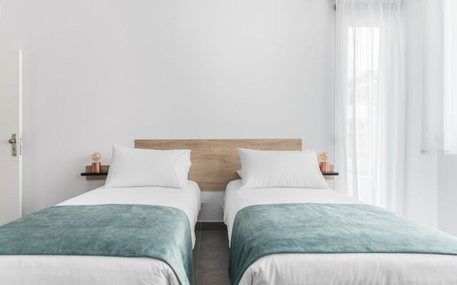 Open Sea Suites