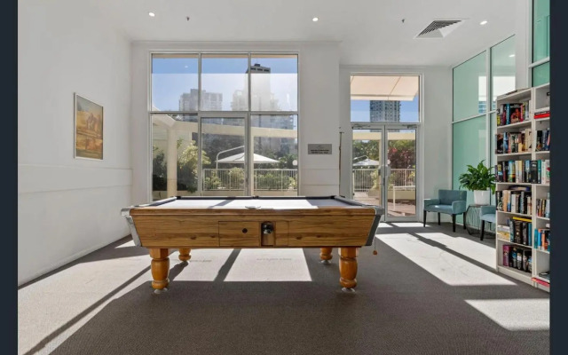 Crest Apartments