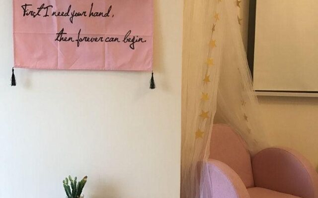 JULY Design Life Homestay Xinzhong Avenue