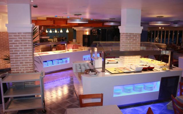 Balansat Torremar Apartments