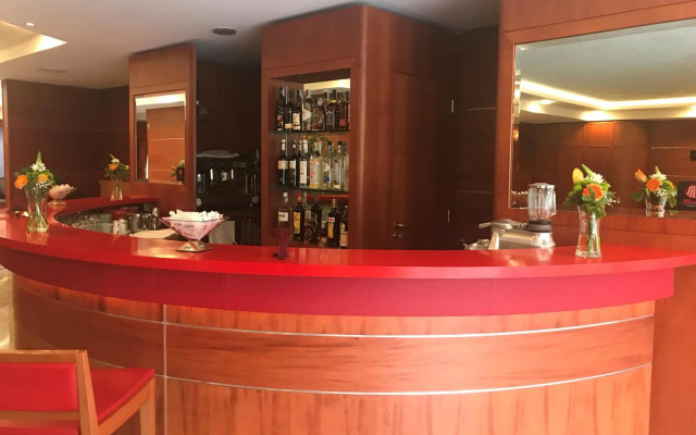 Domus Grand Hotel
