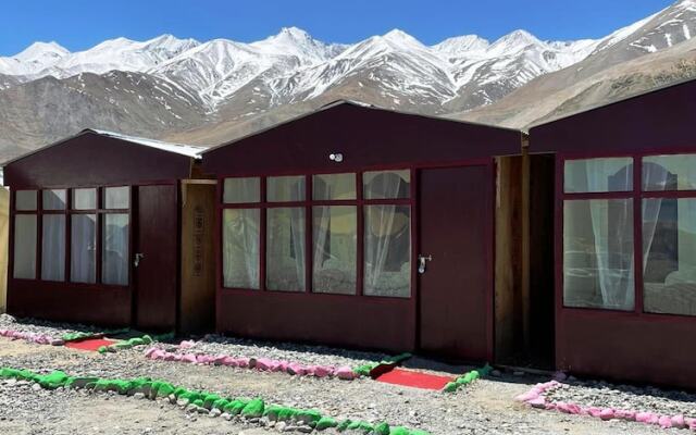 TIH Pangong Delight Camps and Cottages