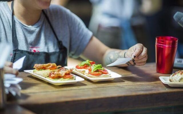 Auckland CBD Quality Apartment B & B