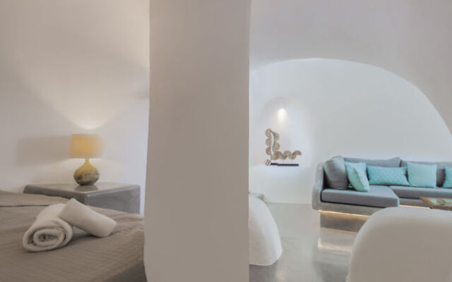 Aqua Serenity Luxury Suites - Adults Only