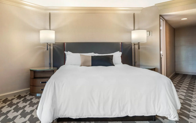 Omni Atlanta Hotel at Centennial Park