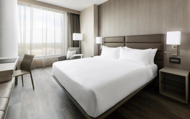 AC Hotel by Marriott Bethesda Downtown