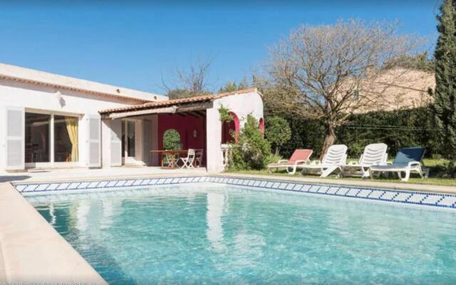 Nice 200 M With TerracePiscine Near The Sea